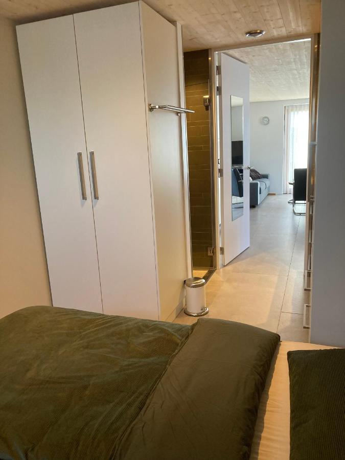 Limmen Lin Et L'Autre Appartement מראה חיצוני תמונה
